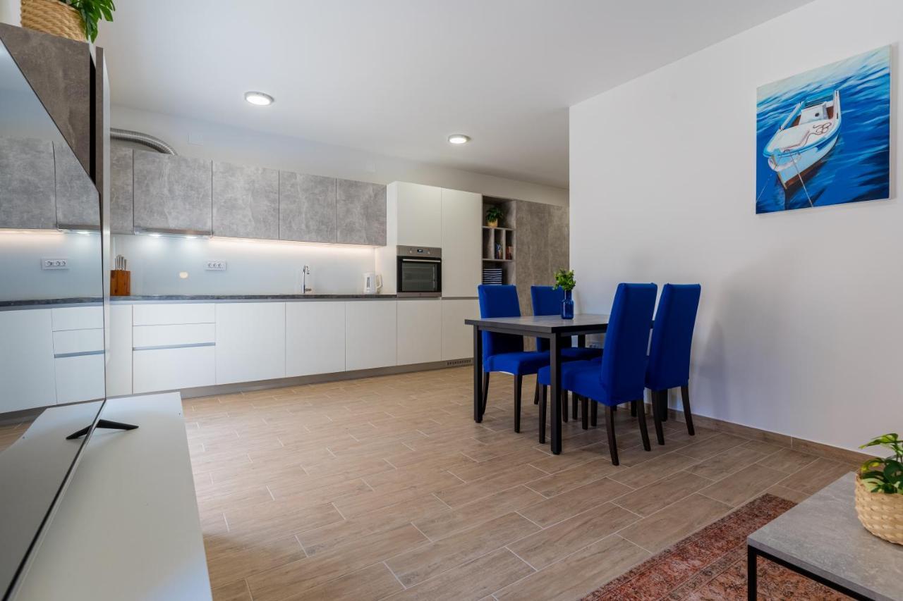 Apartment Blue Monstera Cres Exterior foto
